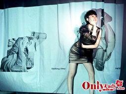 娱乐砸女,揭秘娱乐圈中的暴力事件